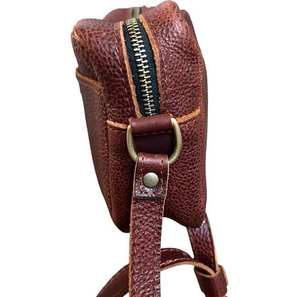 Portland Leather Large Brown Nutmeg Pebbled Leather Camera Bag Purse Crossbody - Picture 6 of 16